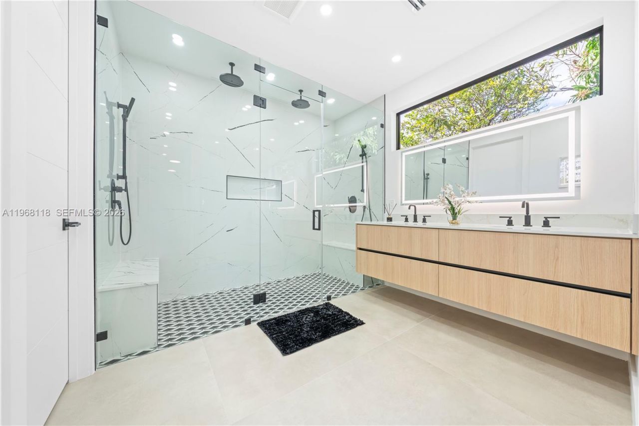 4321 SW 99th Ave , Miami, FL 33165 Photo