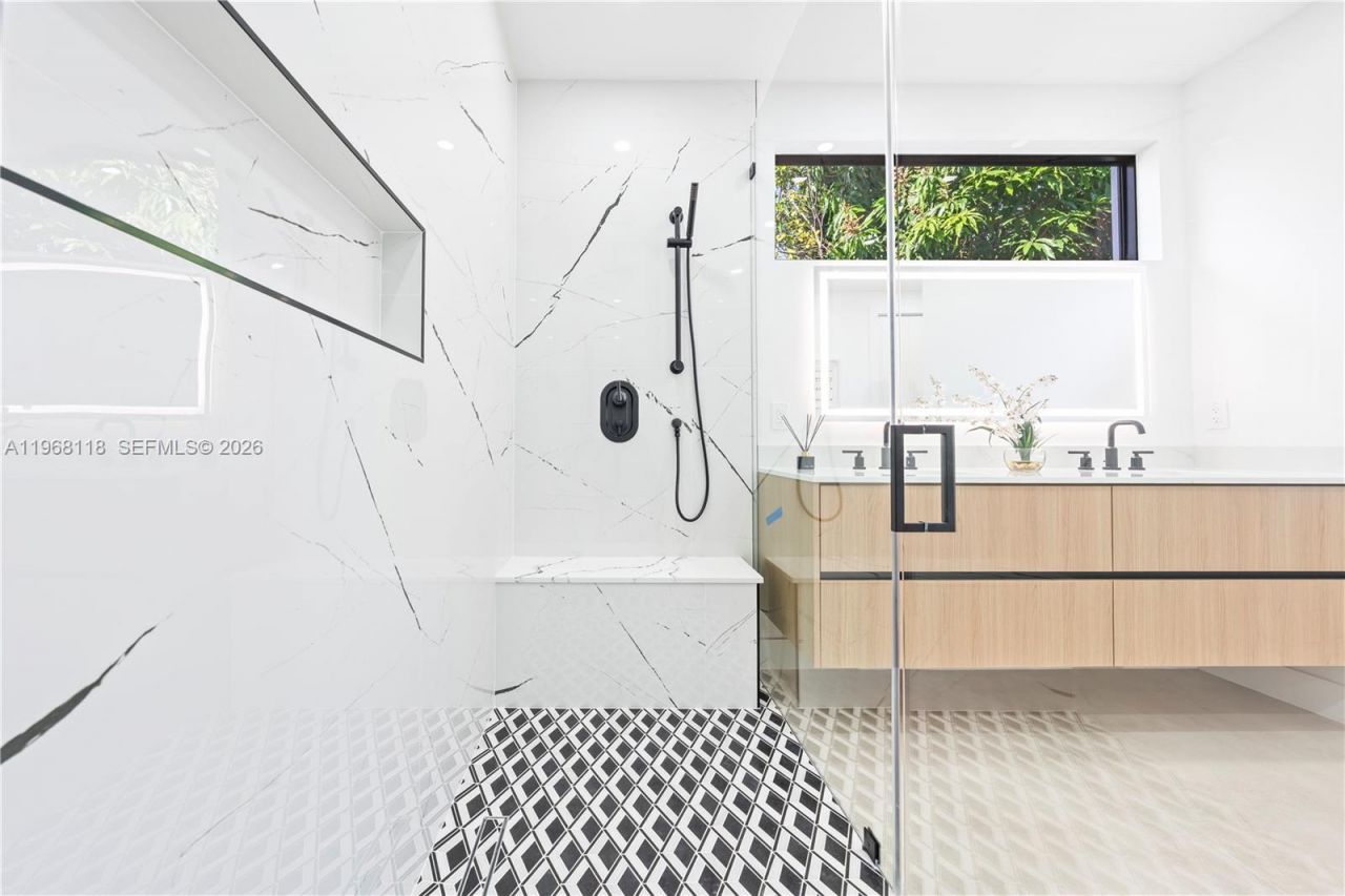 4321 SW 99th Ave, Miami, FL 33165 Photo