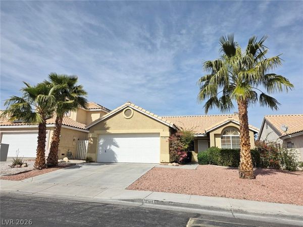 7382 Cedar Ridge Street, Las Vegas, NV 89147