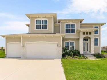 6705 NW 105th Street, Kansas City, MO 64154