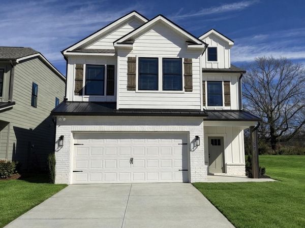 9295 Alban Chase Drive, Ooltewah, TN 37363