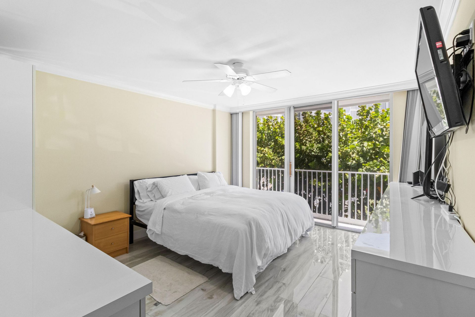3580 S Ocean Boulevard, Unit 2a, South Palm Beach, FL 33480 Photo