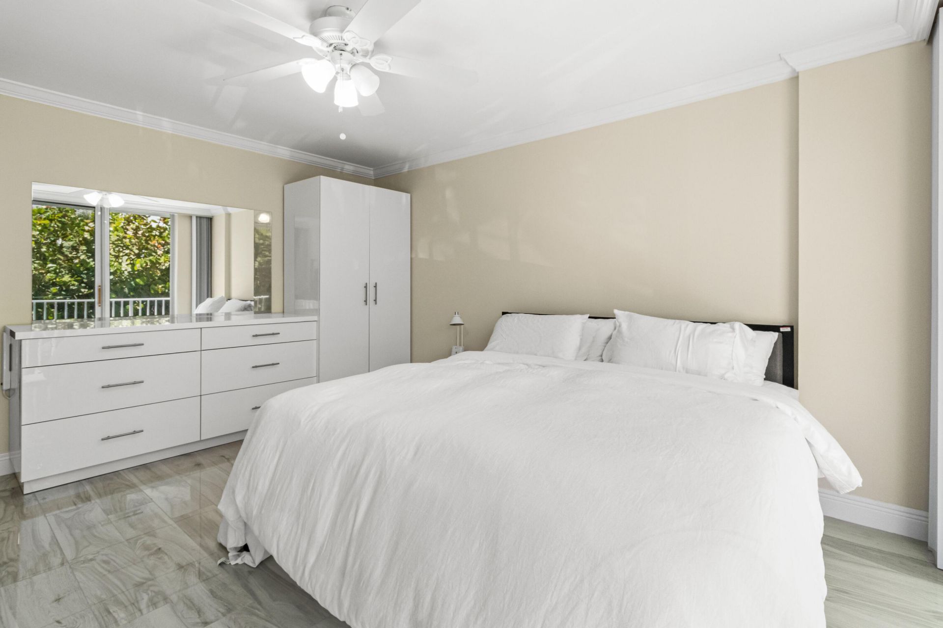 3580 S Ocean Boulevard, Unit 2a, South Palm Beach, FL 33480 Photo