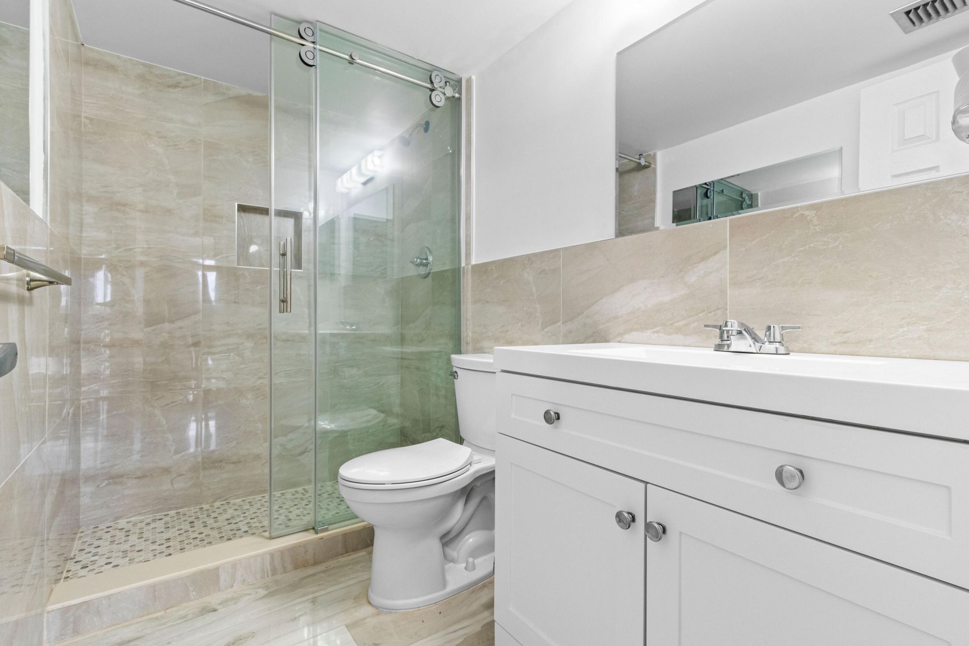 3580 S Ocean Boulevard, Unit 2a, South Palm Beach, FL 33480 Photo