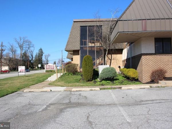 1165 -B MARLKRESS ROAD , CHERRY HILL, NJ 08003