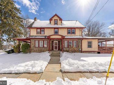 1232 DARBY ROAD, HAVERTOWN, PA 19083