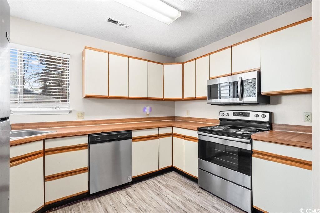 6536 Valene Ct. Photo 13