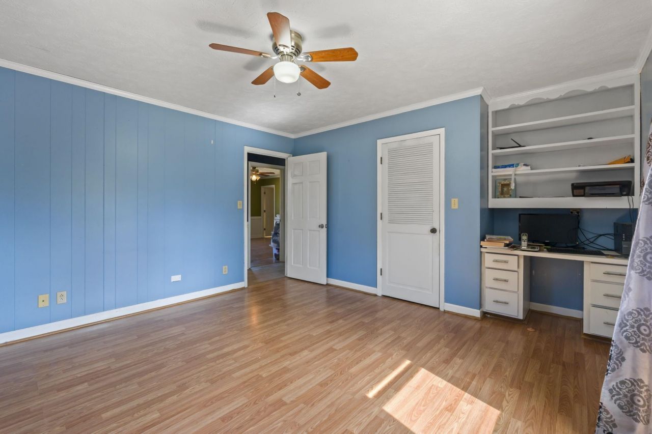 7638 Highway 905  Photo 17