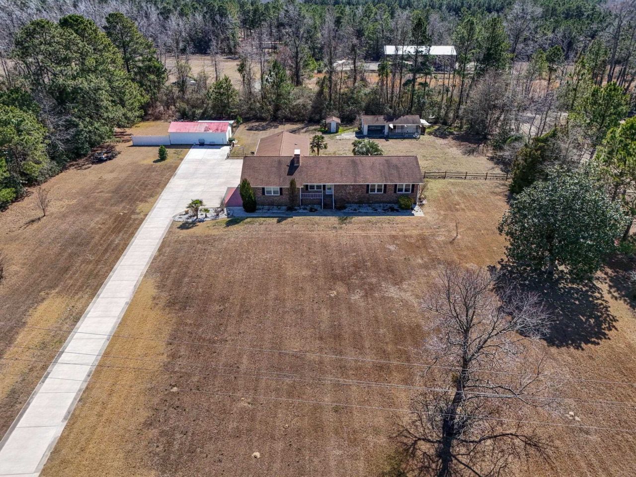 7638 Highway 905  Photo 32