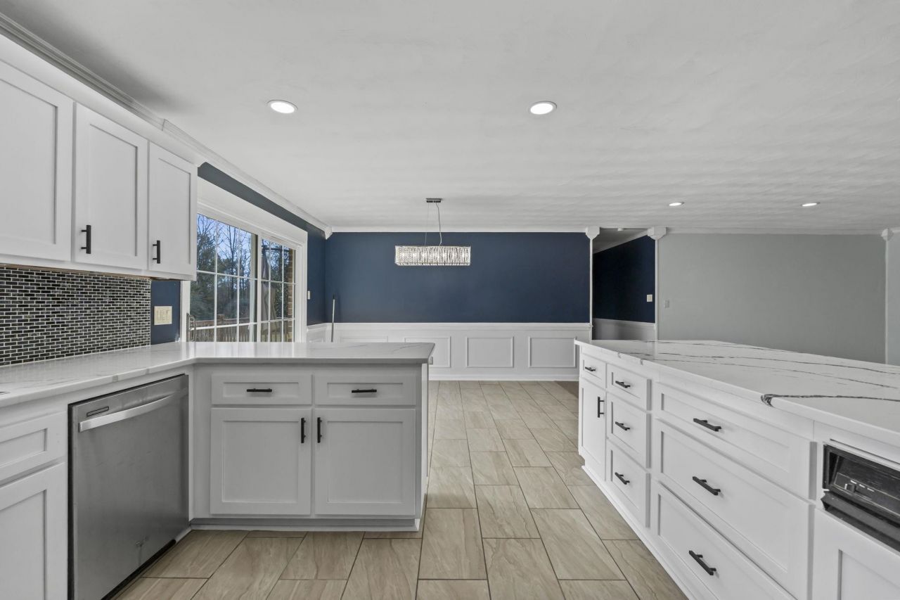 7638 Highway 905  Photo 9