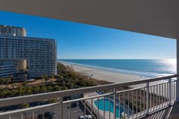 9820 Queensway Blvd.  photo 4