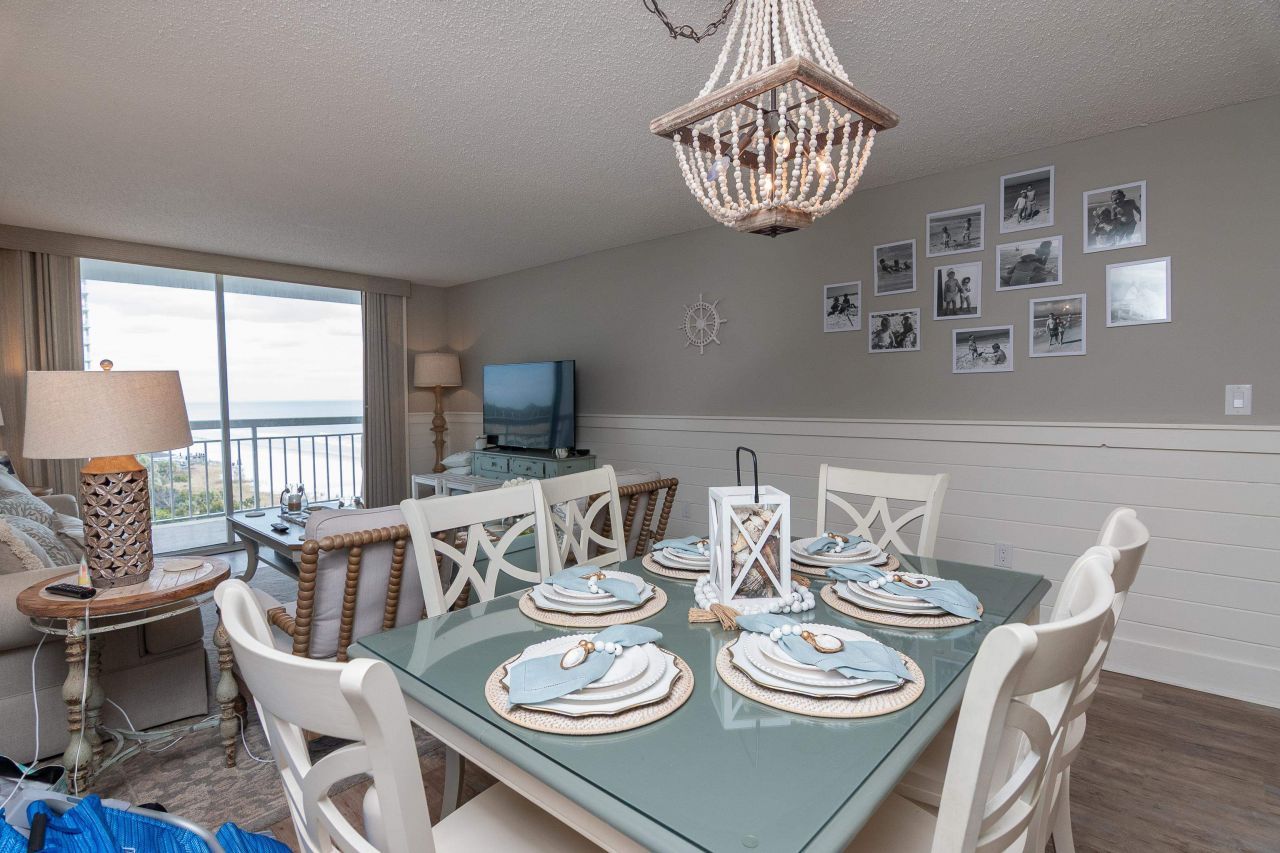 9820 Queensway Blvd.  Photo 32