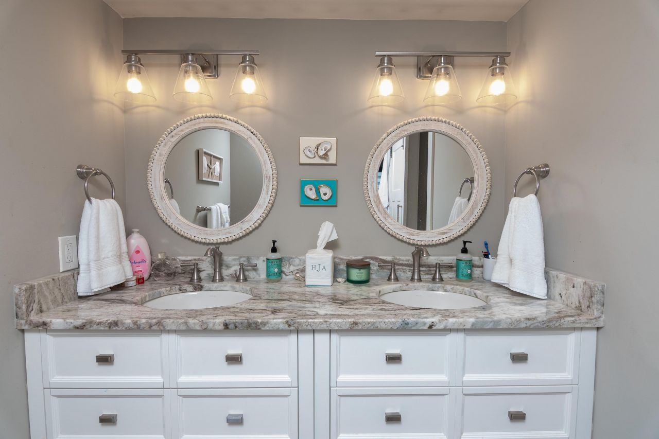 9820 Queensway Blvd.  Photo 43