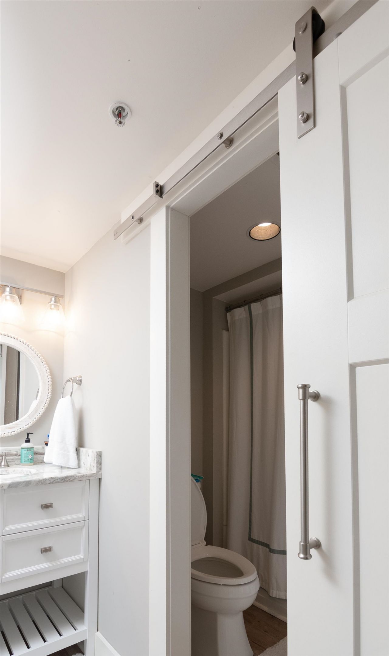 9820 Queensway Blvd.  Photo 44