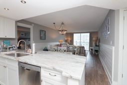 9820 Queensway Blvd.  photo 4