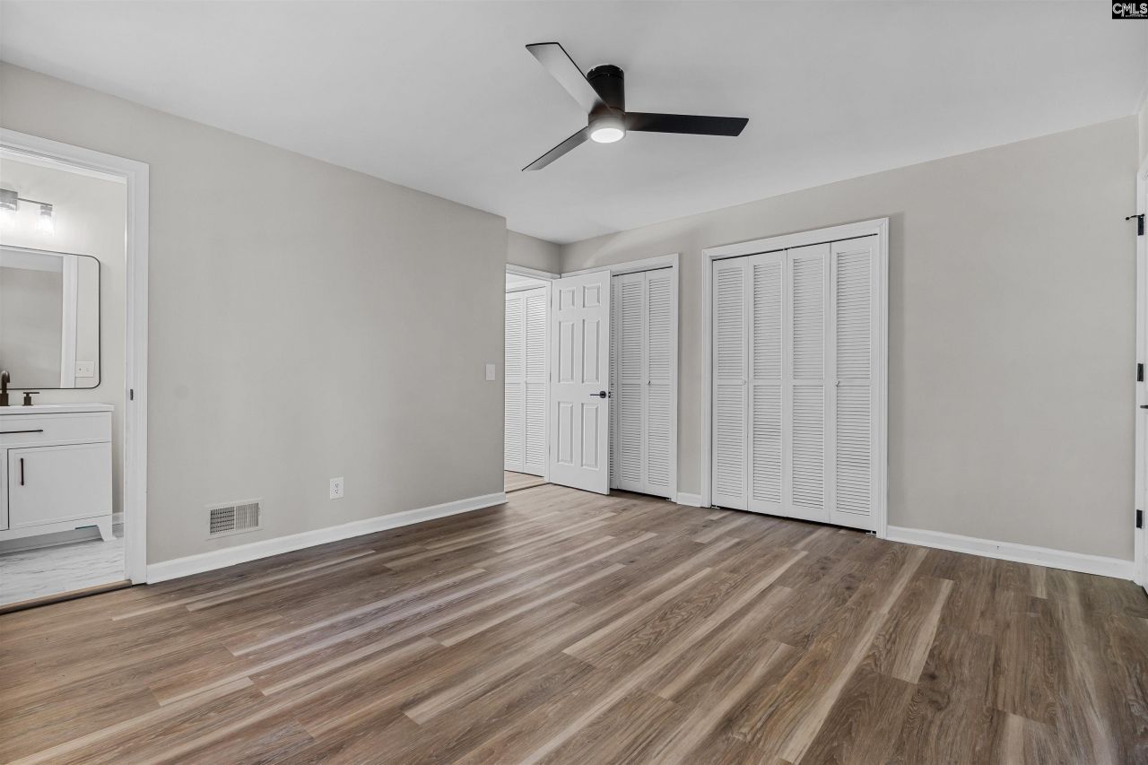 105 May Morning Court  Photo 14