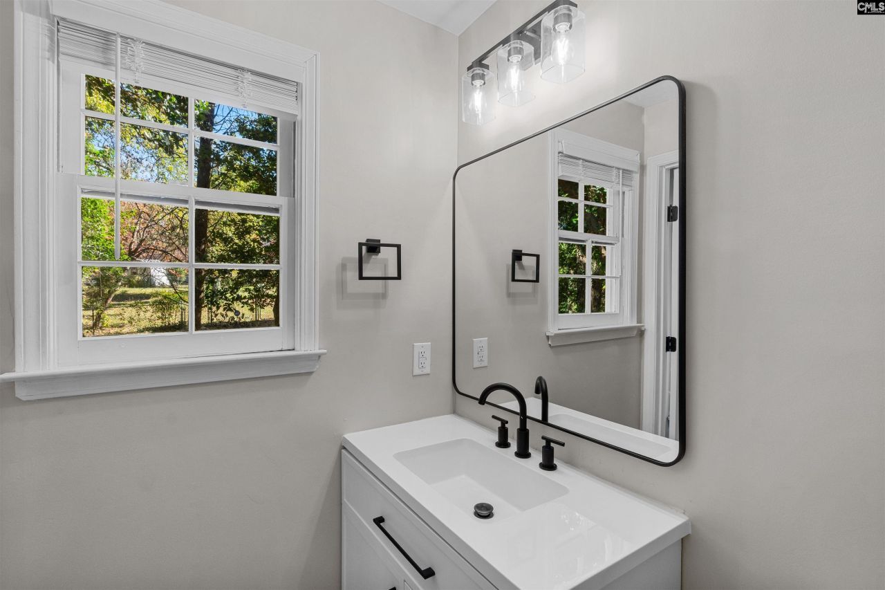 105 May Morning Court  Photo 17