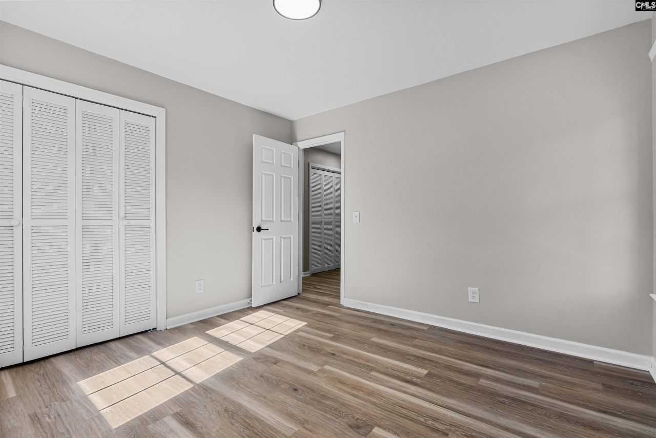 105 May Morning Court  Photo 19