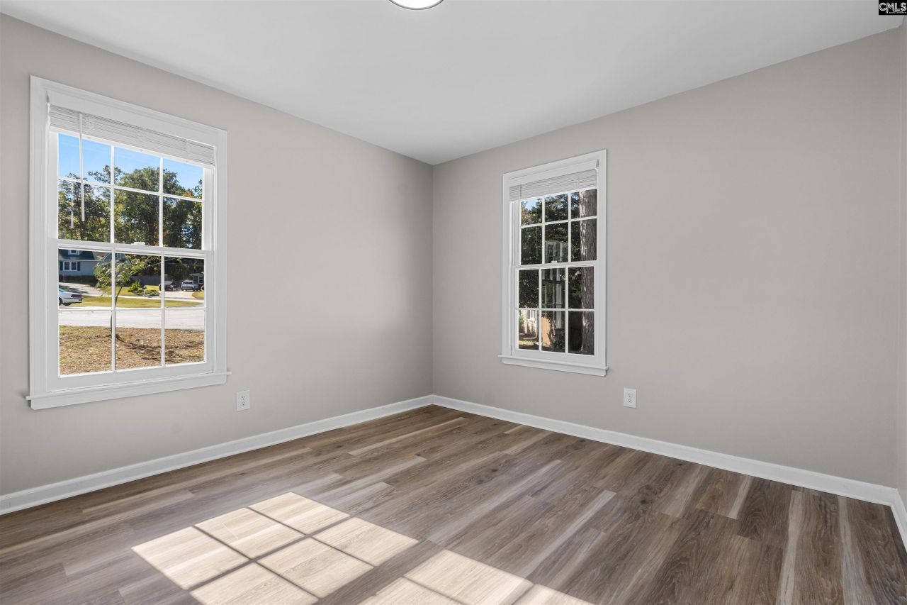 105 May Morning Court  Photo 20