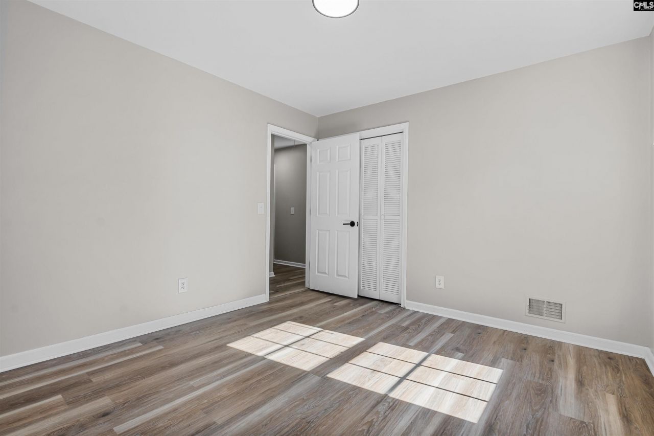 105 May Morning Court  Photo 21