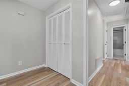 105 May Morning Court  photo 4