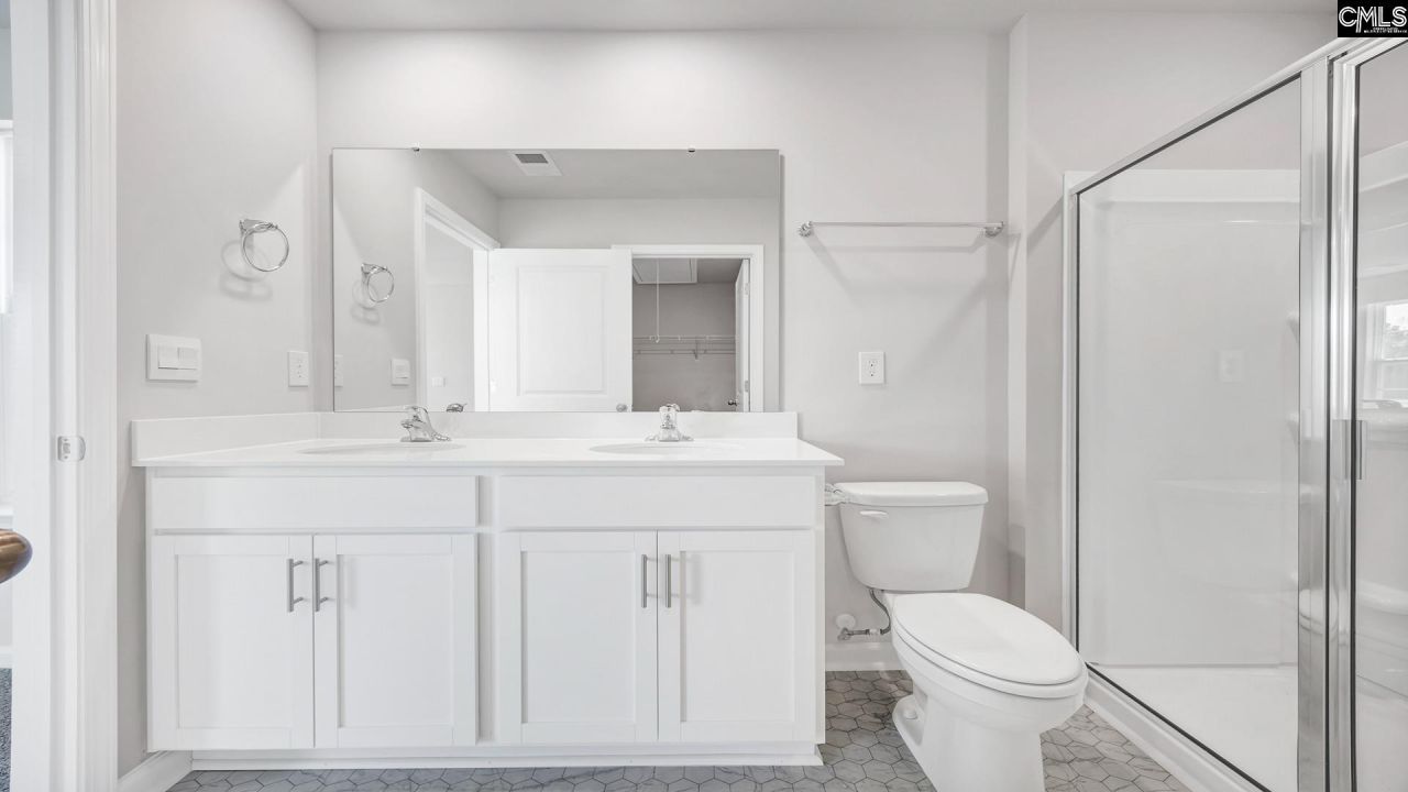 160 Stamford Road  Photo 18