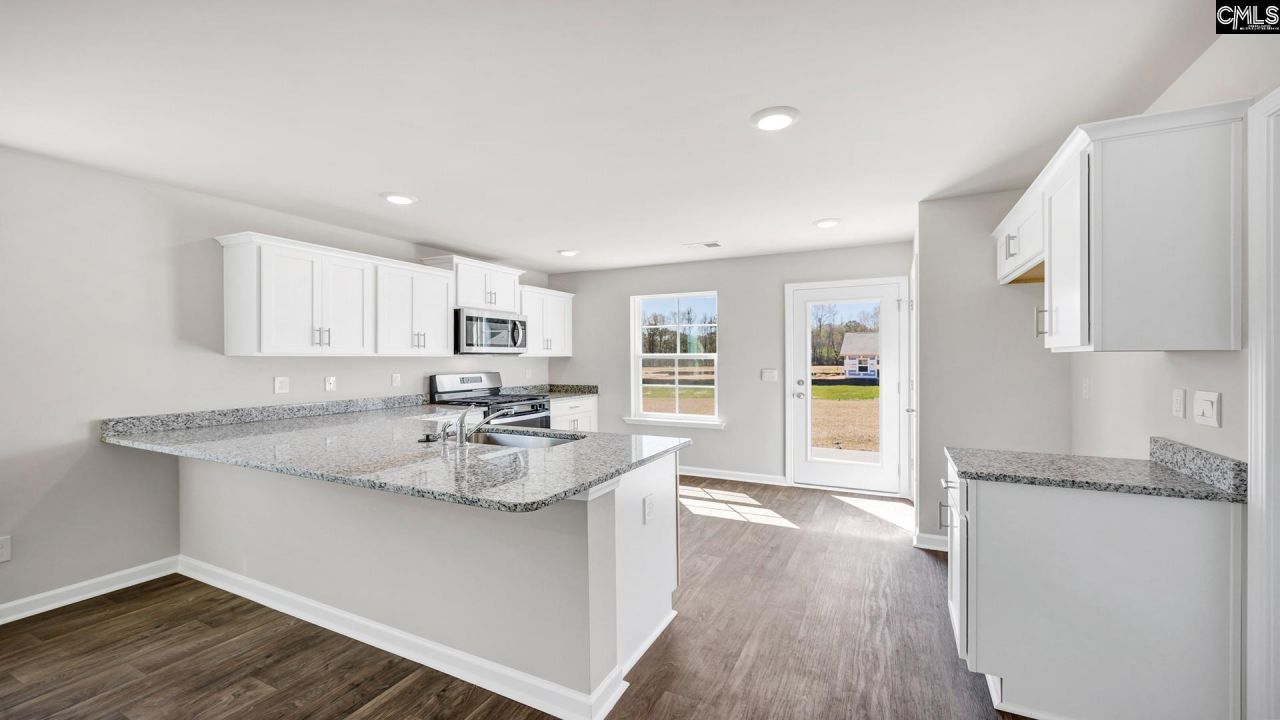 160 Stamford Road  Photo 5