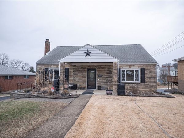 2704 Skyline Drive, West Mifflin, PA 15122