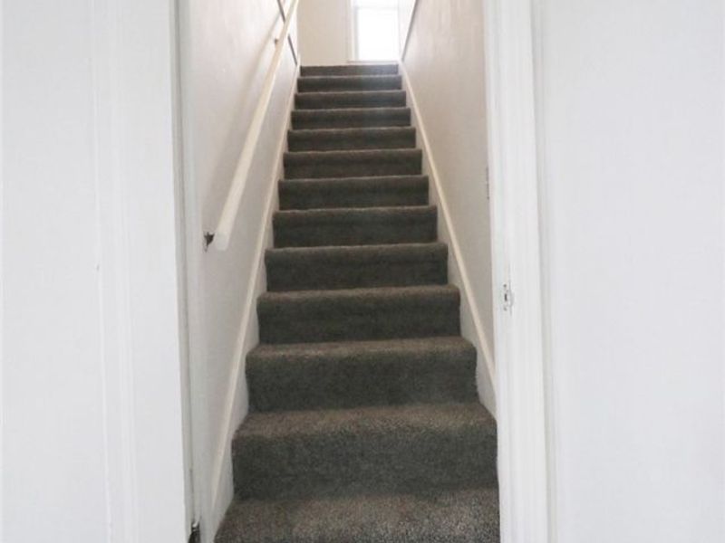 134 El Villa Way, Steubenville, OH 43952 Photo 18