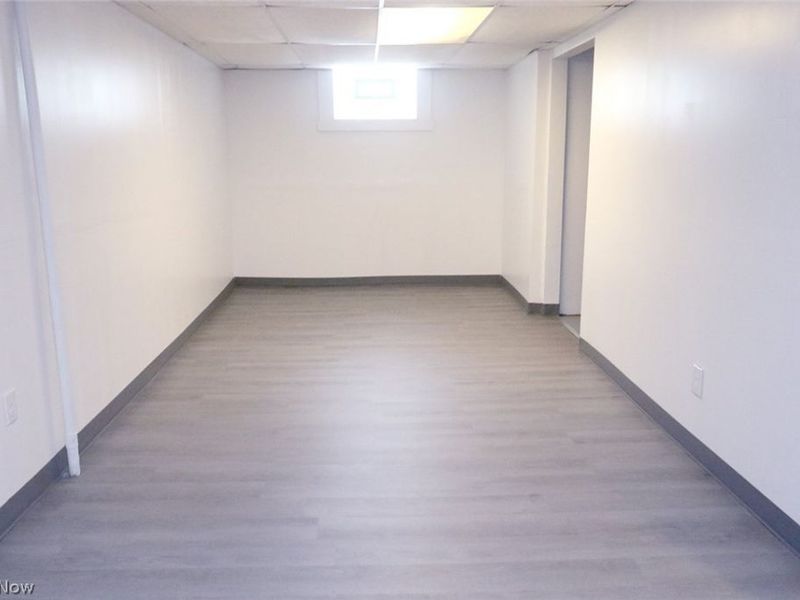 134 El Villa Way, Steubenville, OH 43952 Photo 26