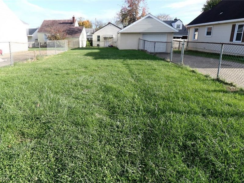 134 El Villa Way, Steubenville, OH 43952 Photo 3