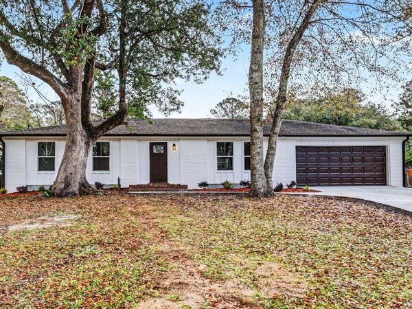 1927 Lawson Road, Tallahassee, FL 32308