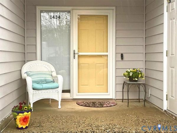 1434 Sycamore Mews Circle, Midlothian, VA 23113