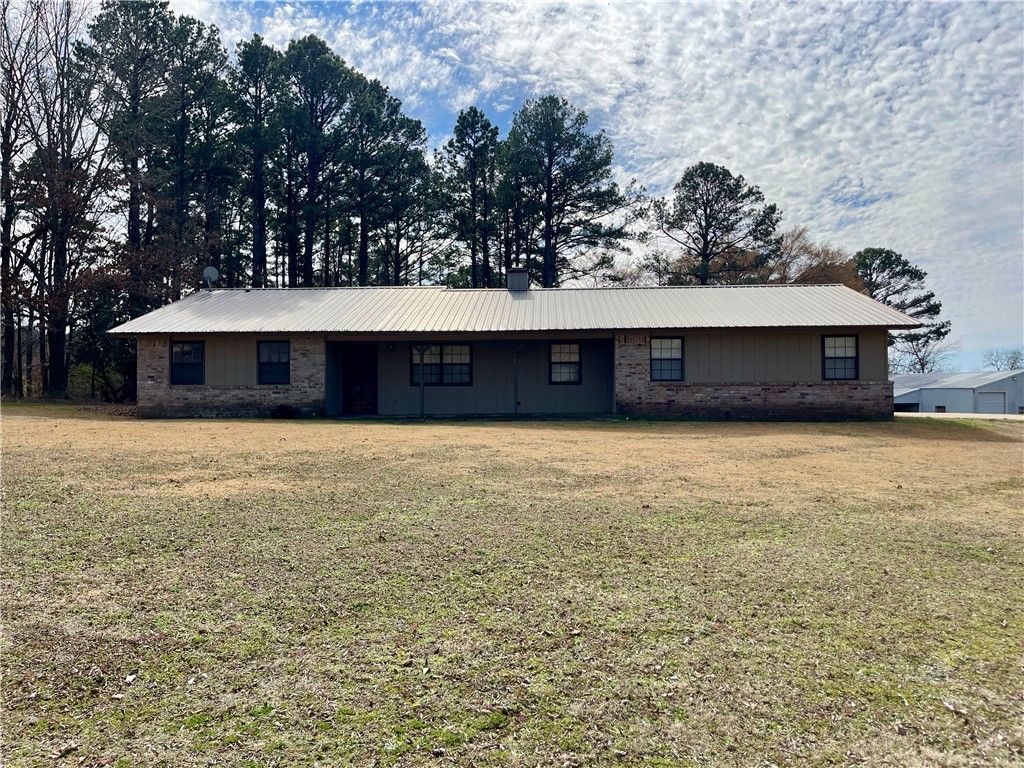 914 Quail Hollow Road, Dover, AR 72837 Main Photo