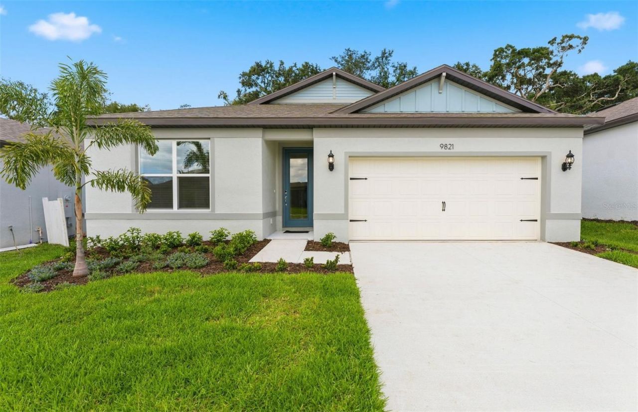 9821 Redwood Heights Loop, Thonotosassa, FL 33592 Main Photo