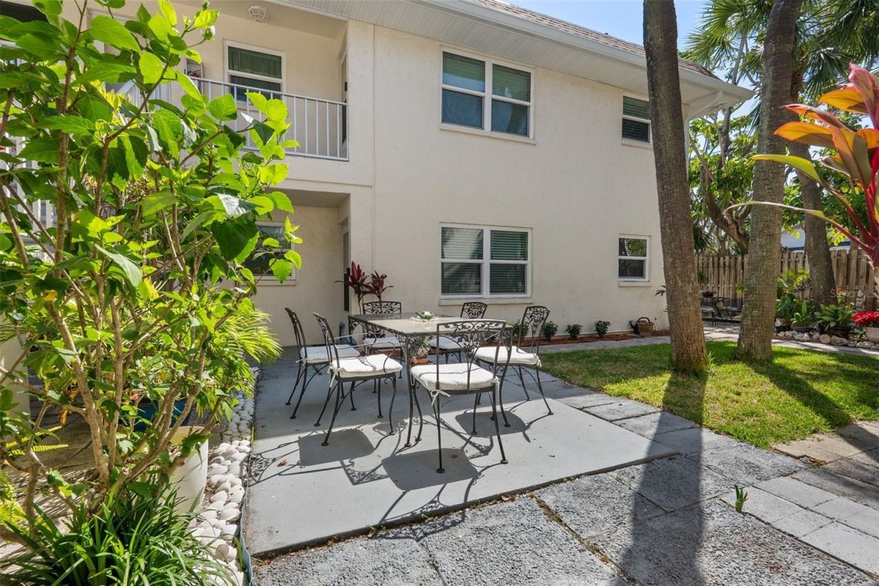 506 71st Ave, Unit 7, Saint Pete Beach, FL 33706 Photo