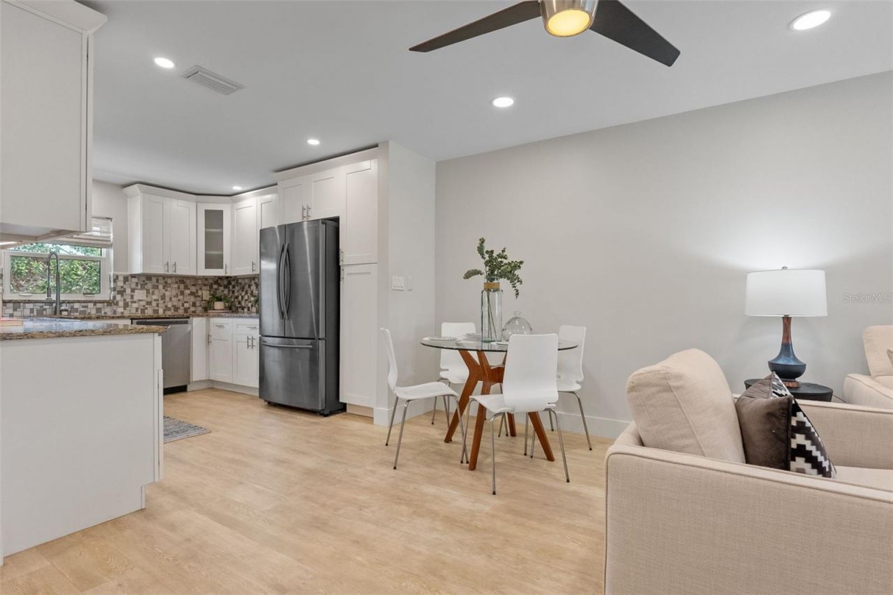 506 71st Ave, Unit 7, Saint Pete Beach, FL 33706 Photo