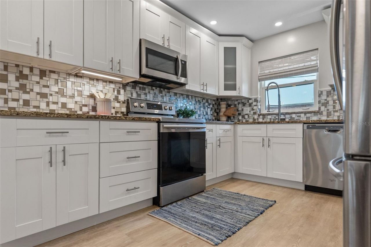 506 71st Ave, Unit 7, Saint Pete Beach, FL 33706 Photo