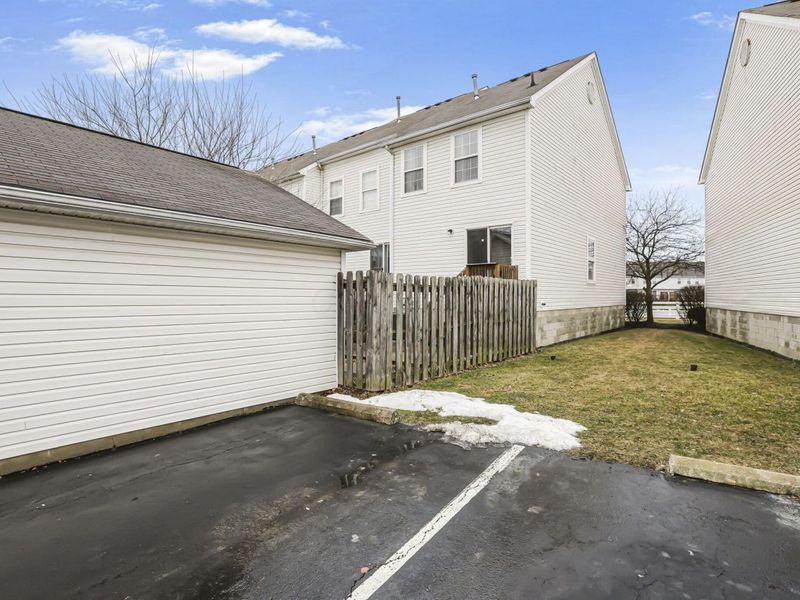 998 Hartford Village Boulevard, Unit 998, Columbus, OH 43228 Photo 33