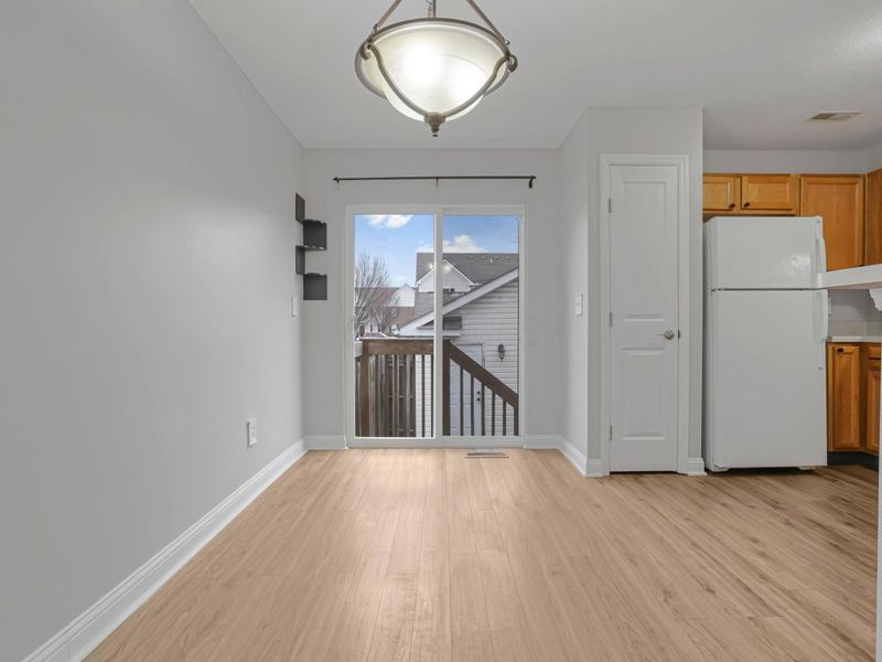 998 Hartford Village Boulevard, Unit 998, Columbus, OH 43228 Photo 7