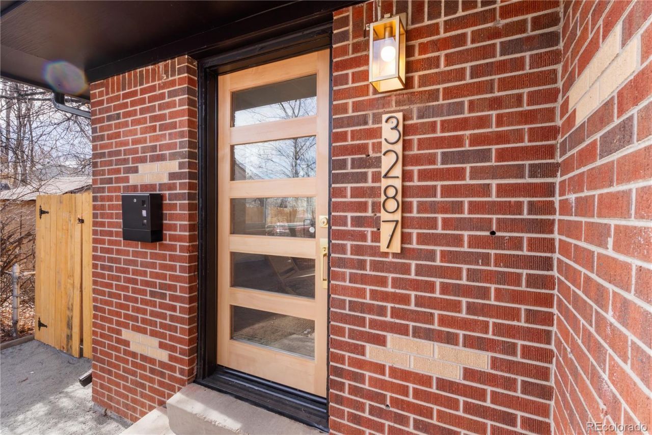 3287 N Krameria Street, Denver, CO 80207 Main Photo