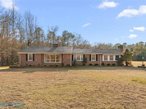 3340 East River Road, Cardinal, VA 23025