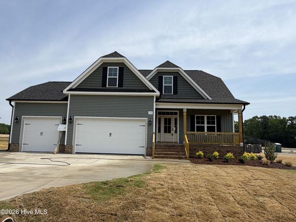 135 Bryant Farm Drive, Unit 6, Selma, NC 27576
