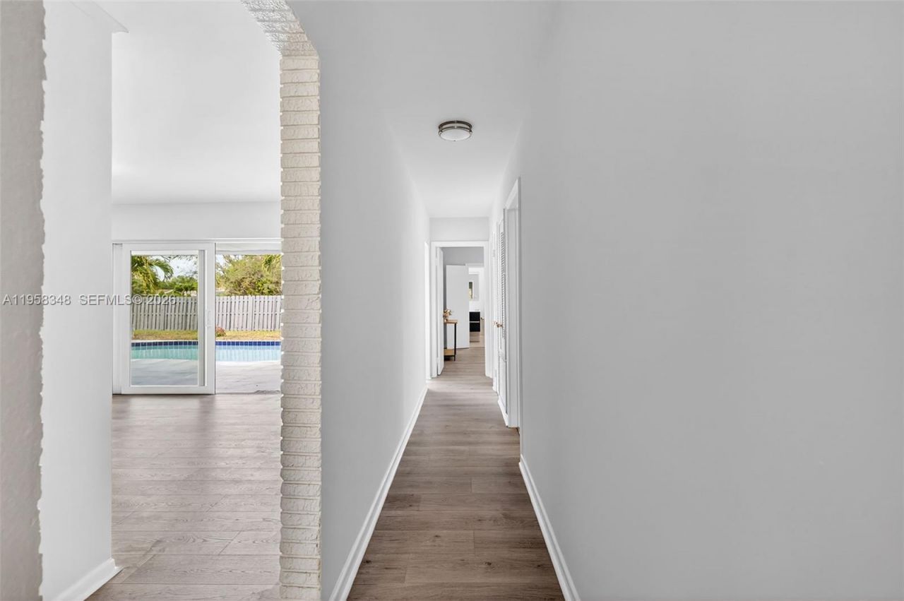 7081 NW 8th Ct, Plantation, FL 33317 Photo