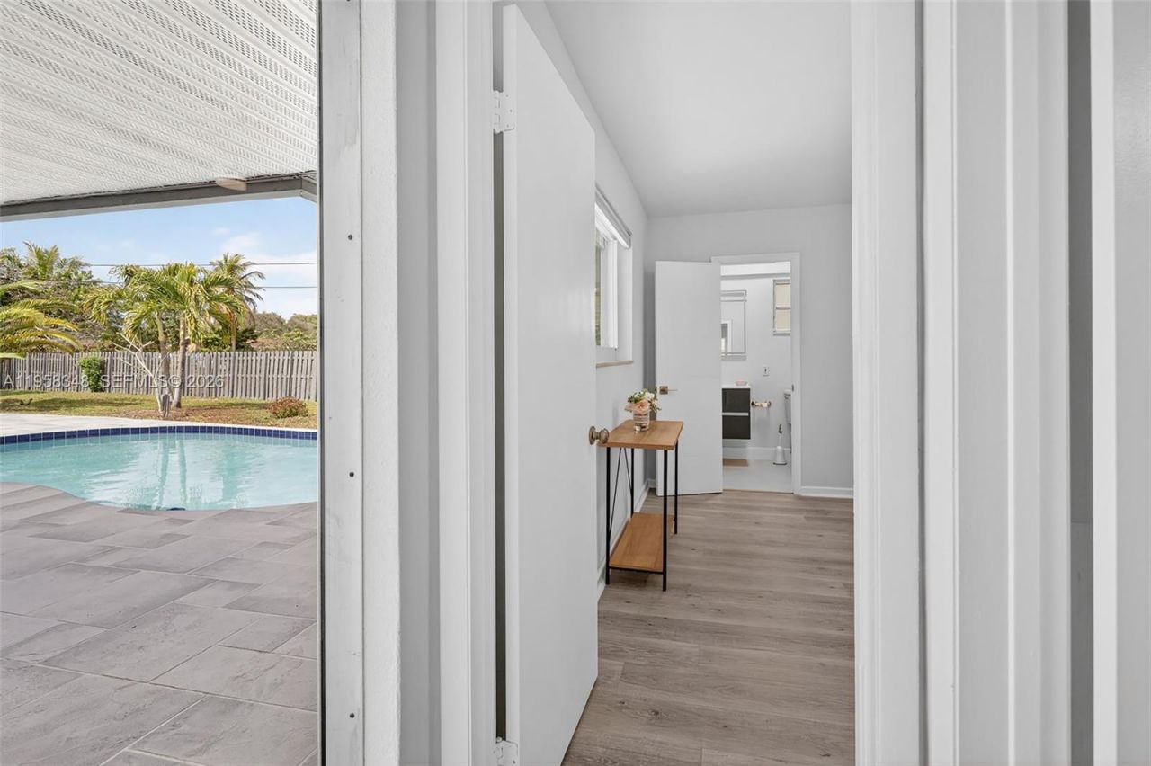 7081 NW 8th Ct, Plantation, FL 33317 Photo