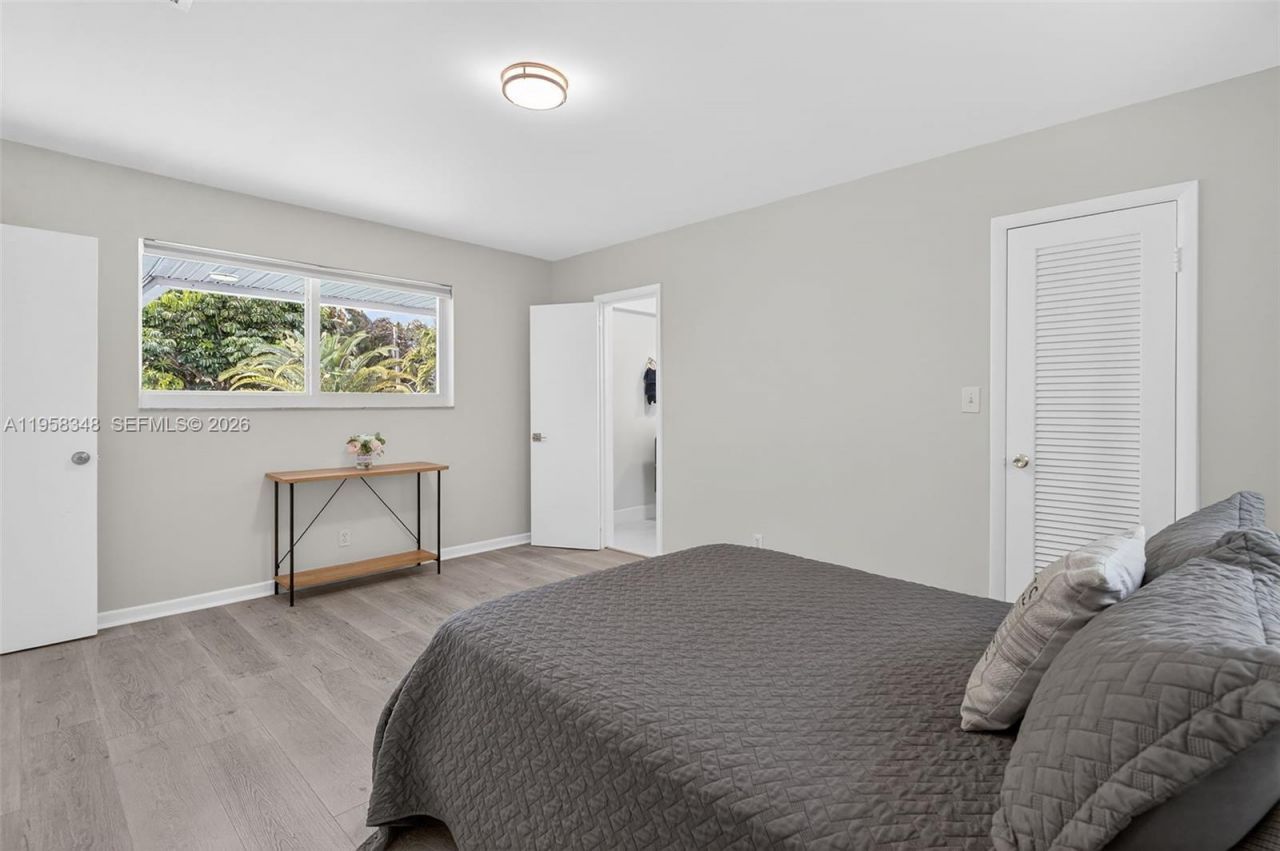 7081 NW 8th Ct, Plantation, FL 33317 Photo