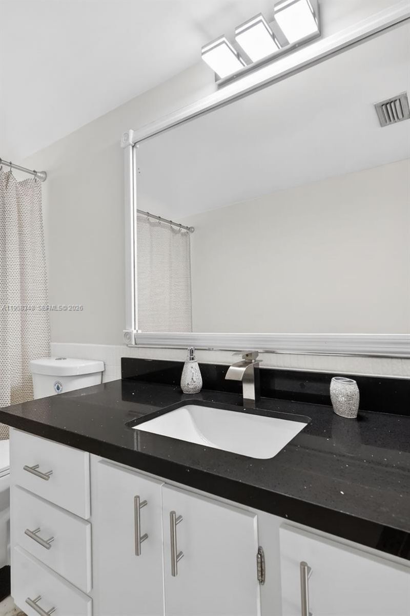 7081 NW 8th Ct, Plantation, FL 33317 Photo