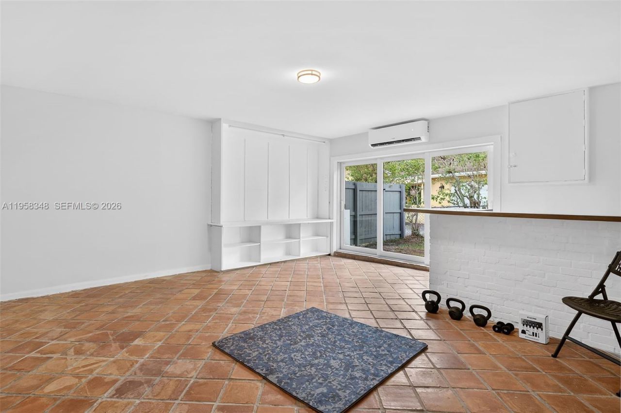 7081 NW 8th Ct, Plantation, FL 33317 Photo