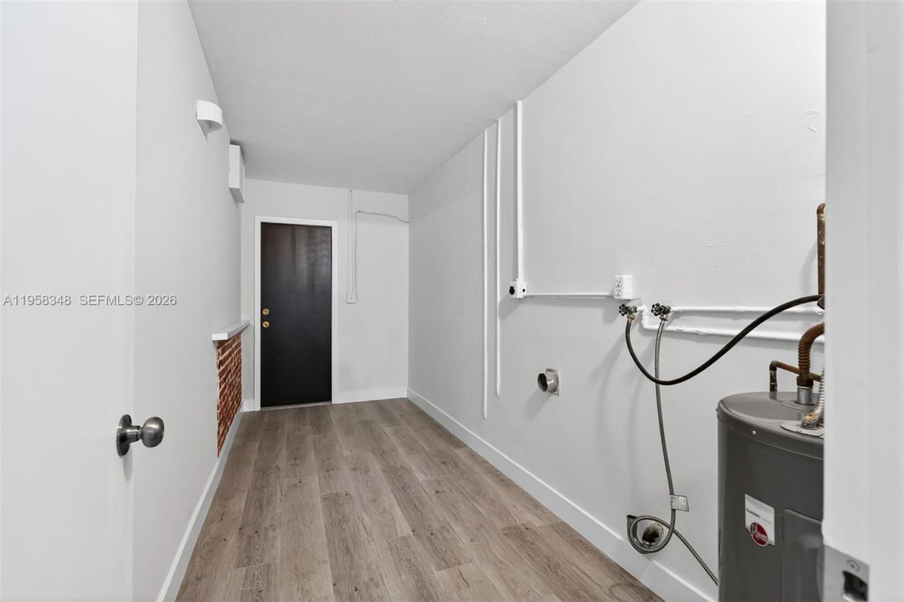 7081 NW 8th Ct, Plantation, FL 33317 Photo