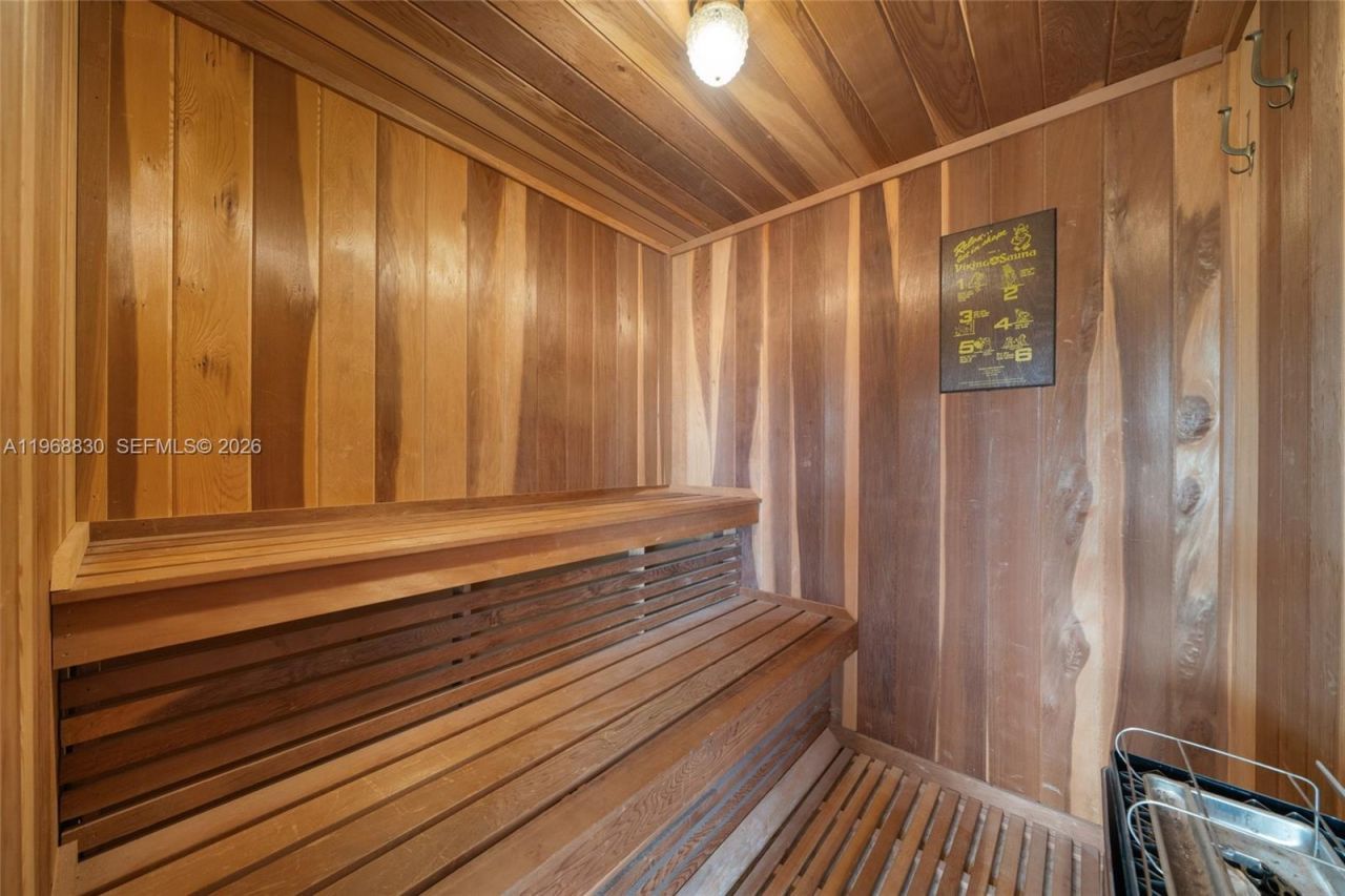 4231 NW 73rd Ave, Lauderhill, FL 33319 Photo